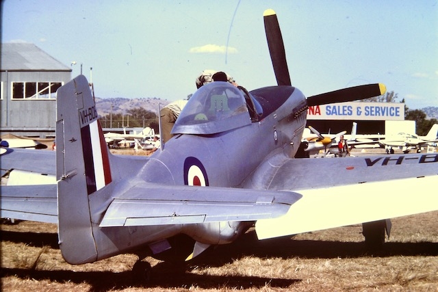 VH-BOB CAC built mustang from 1947 (Bob Eastlake), Apr 1979